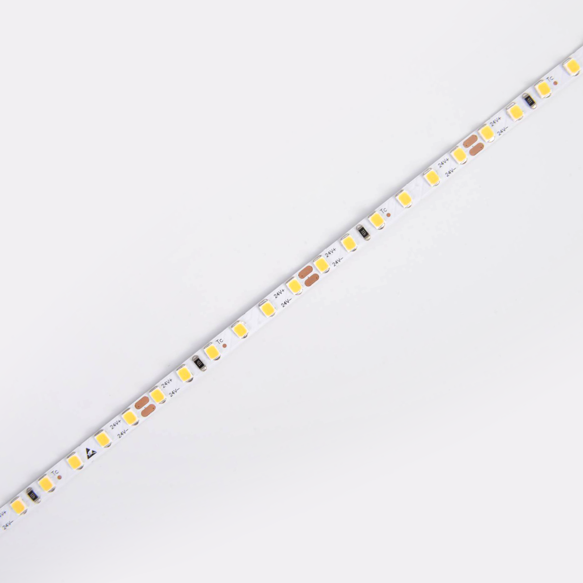 Taśma LED 120-2835-24V-IP20 8,4W 770Lm ciepła biel 3000K 5m