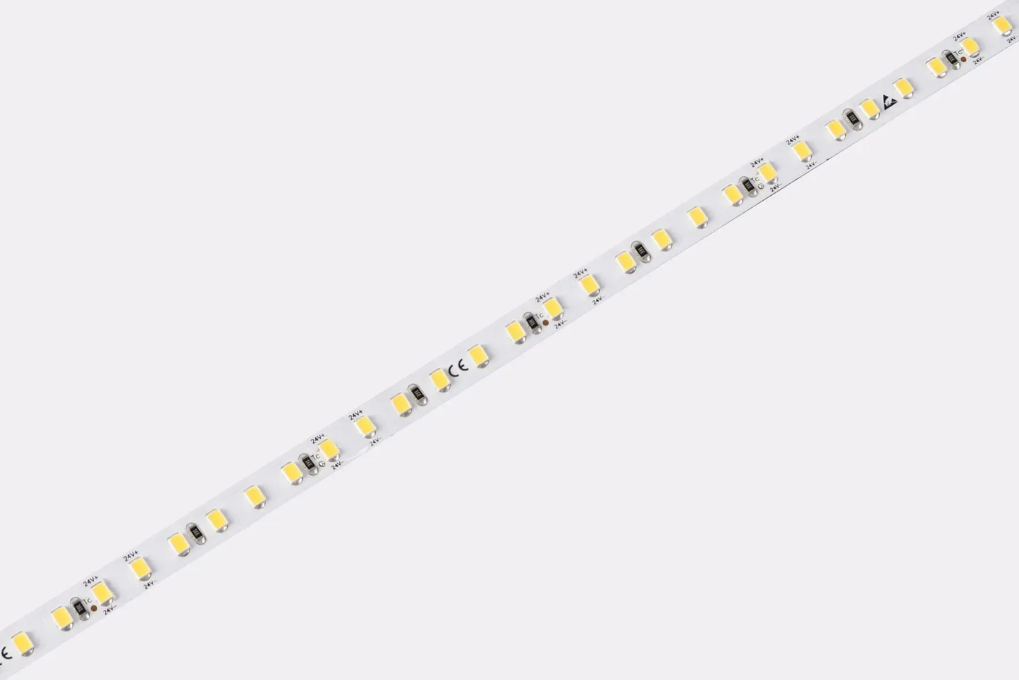 Taśma LED 120-2835-24V-IP20 9,6W 900Lm ciepła biel 2700K 5m
